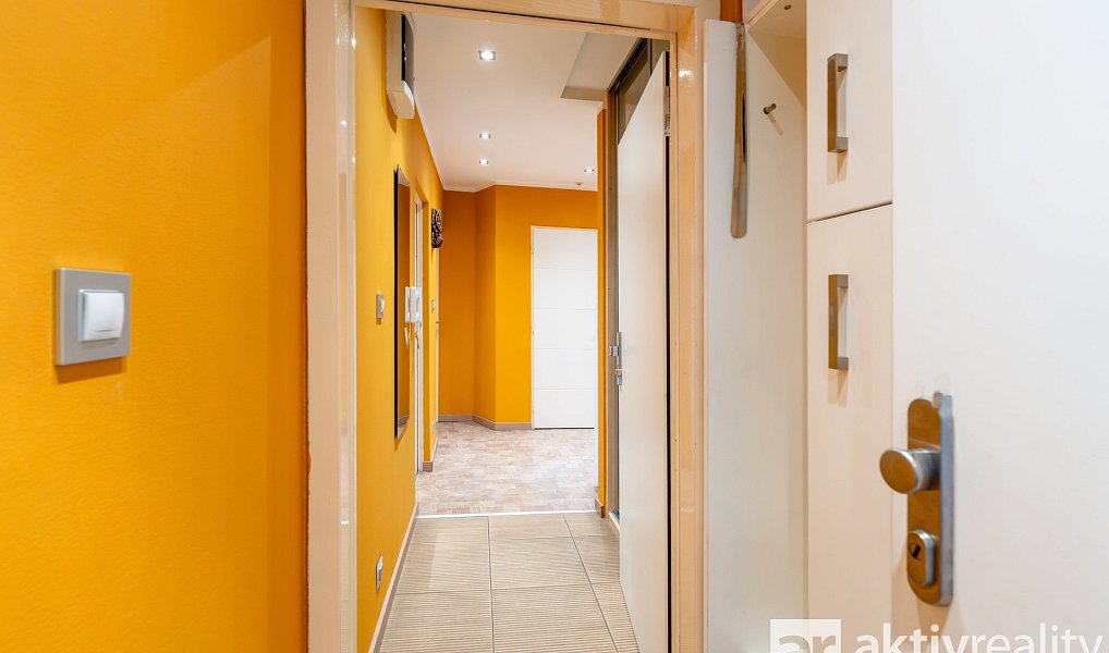 Prodej bytu 4+1 95 m², Praha – náhled fotky 14