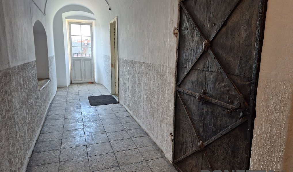 Prodej nájemního domu, činžáku 600 m², Police nad Metují – náhled fotky 16