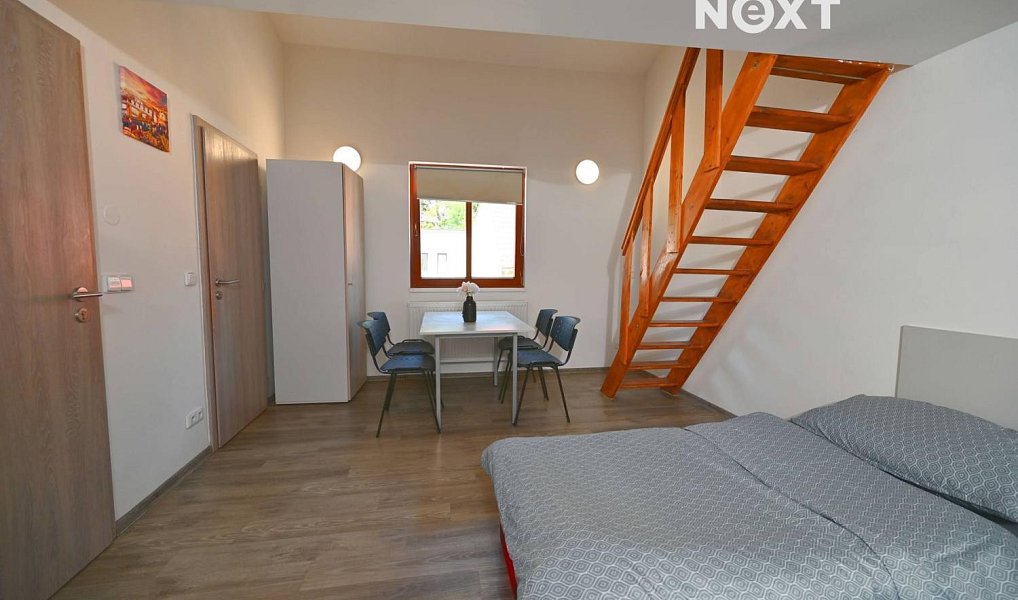 Prodej domu 215 m² s pozemkem 100 m², Praha – náhled fotky 21