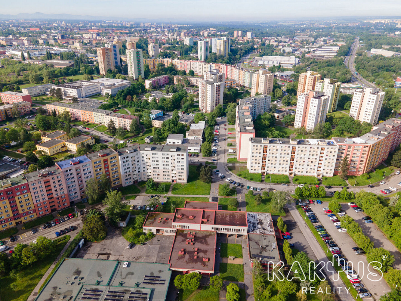 Prodej obchodních prostor 1 500 m² – fotografie 5