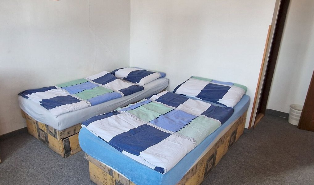 Prodej ubytovacího objektu 260 m², Holubov – náhled fotky 7