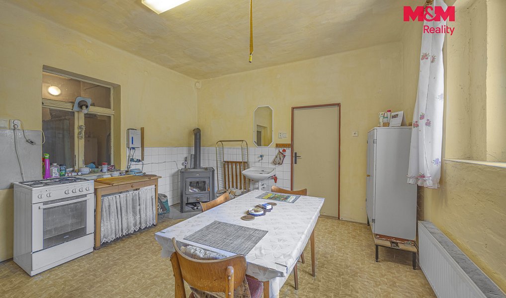 Prodej domu 83 m² s pozemkem 2 120 m², Luková – náhled fotky 8