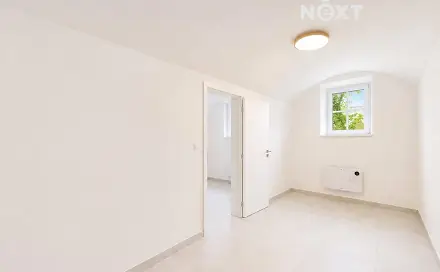 Prodej bytu 2+kk 23 m², Kolmá, Praha 9 - Vysočany