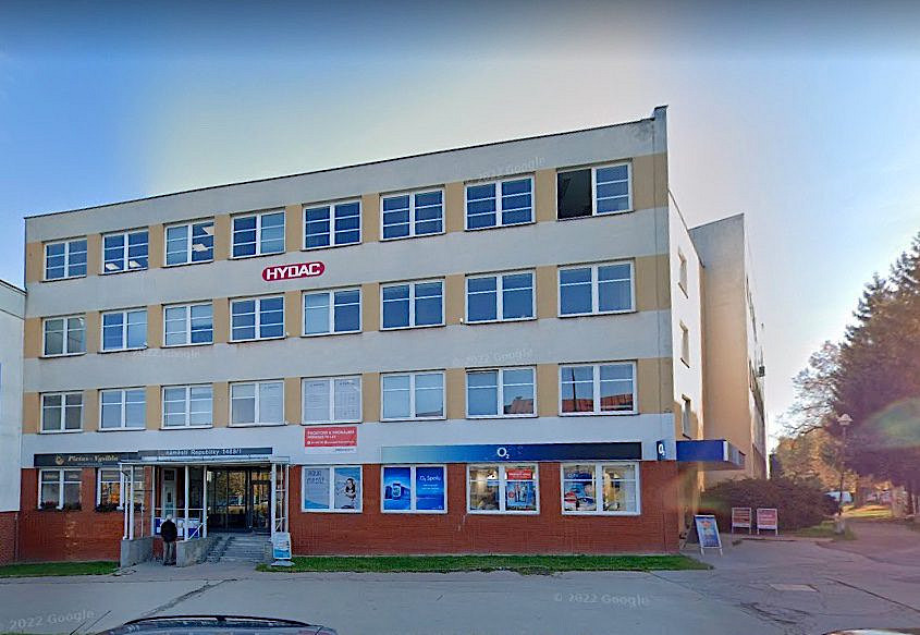 Pronájem skladovacích prostor 432 m²