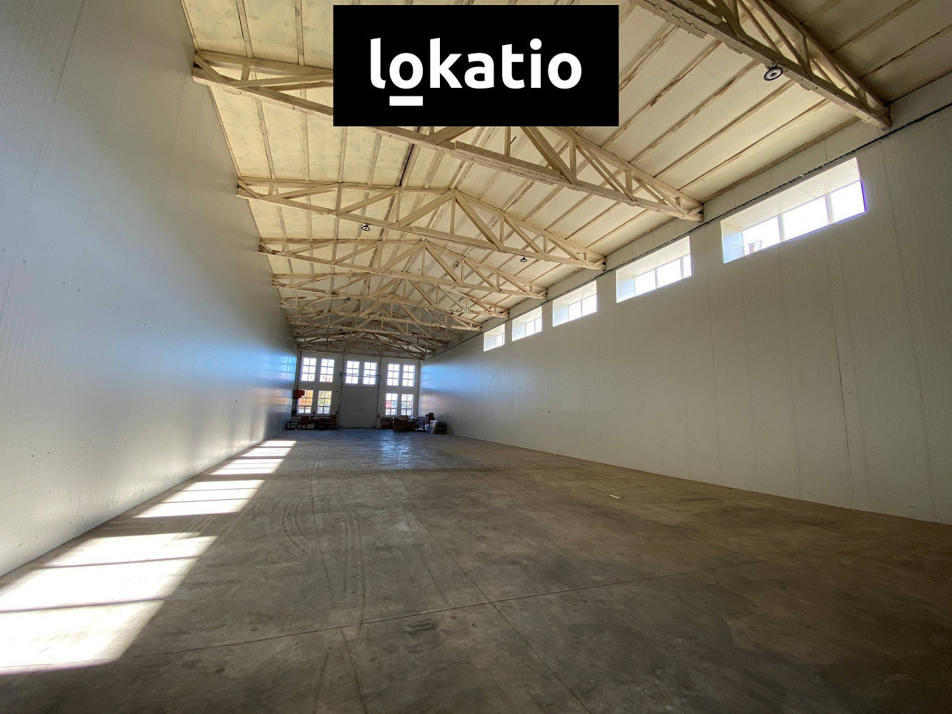 Pronájem skladovacích prostor 2 400 m²