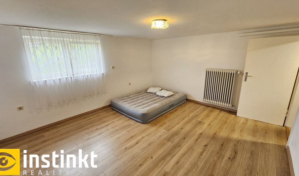 Pronájem bytu 2+1 70 m², Železná Ruda – náhled fotky 16