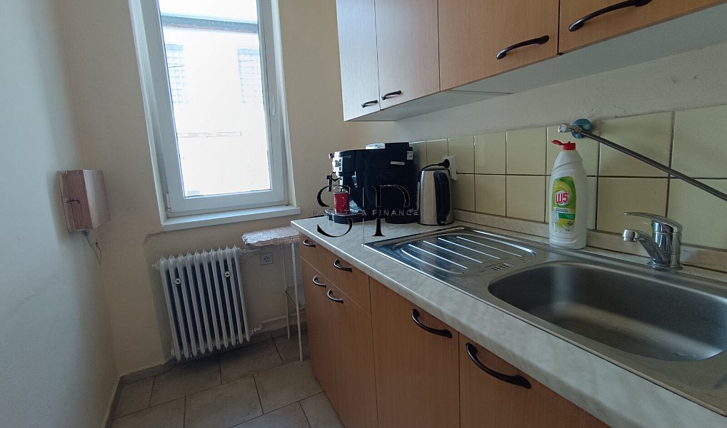 Pronájem kanceláře 600 m², Nýřany – náhled fotky 12