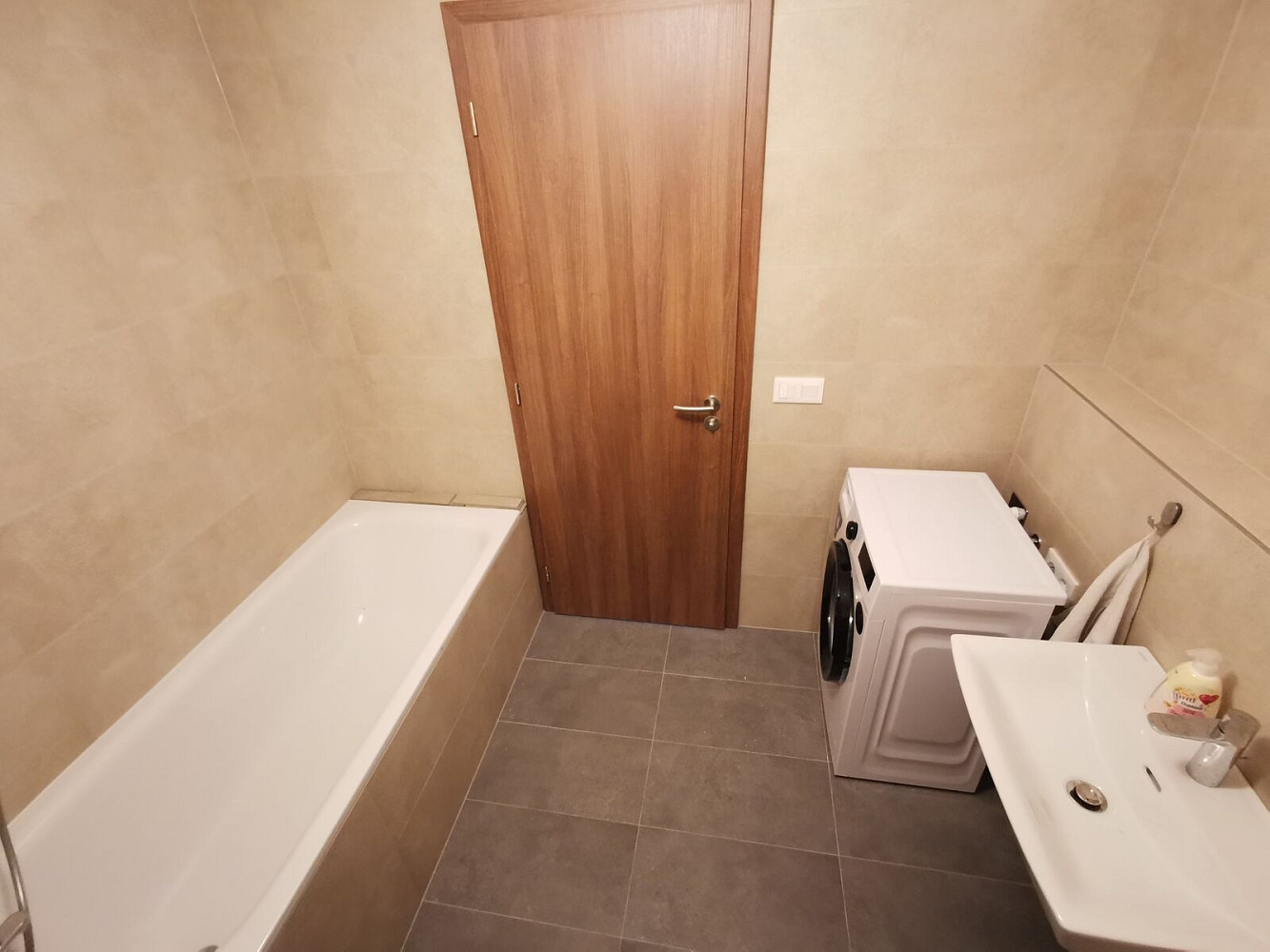 Pronájem bytu 1+kk 36 m² — photo 3