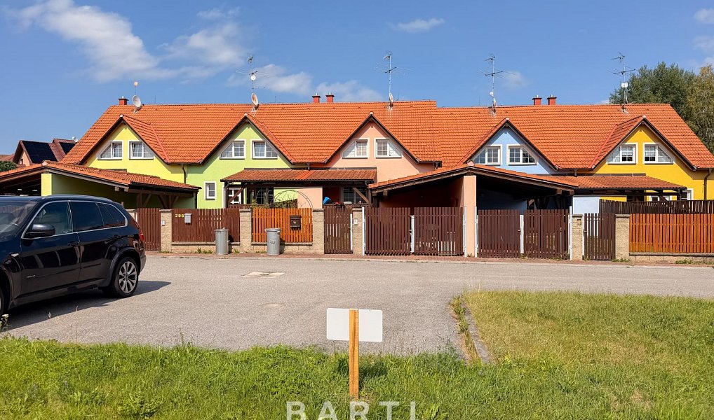 NA PRODEJ - Venkovní parkovací stání ve Frymburku, 22 m2, Frymburk – náhled fotky 2