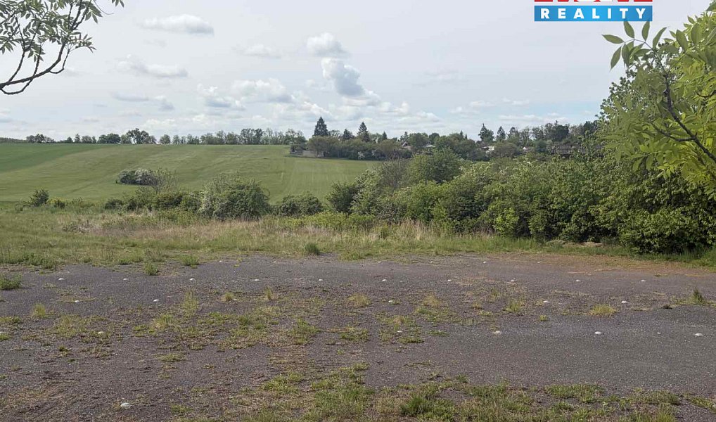 Prodej pole 5 688 m², Roudnice nad Labem – náhled fotky 4