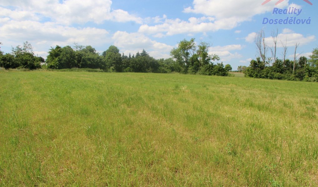 Prodej stavebního pozemku 1 005 m², Roblín – náhled fotky 9