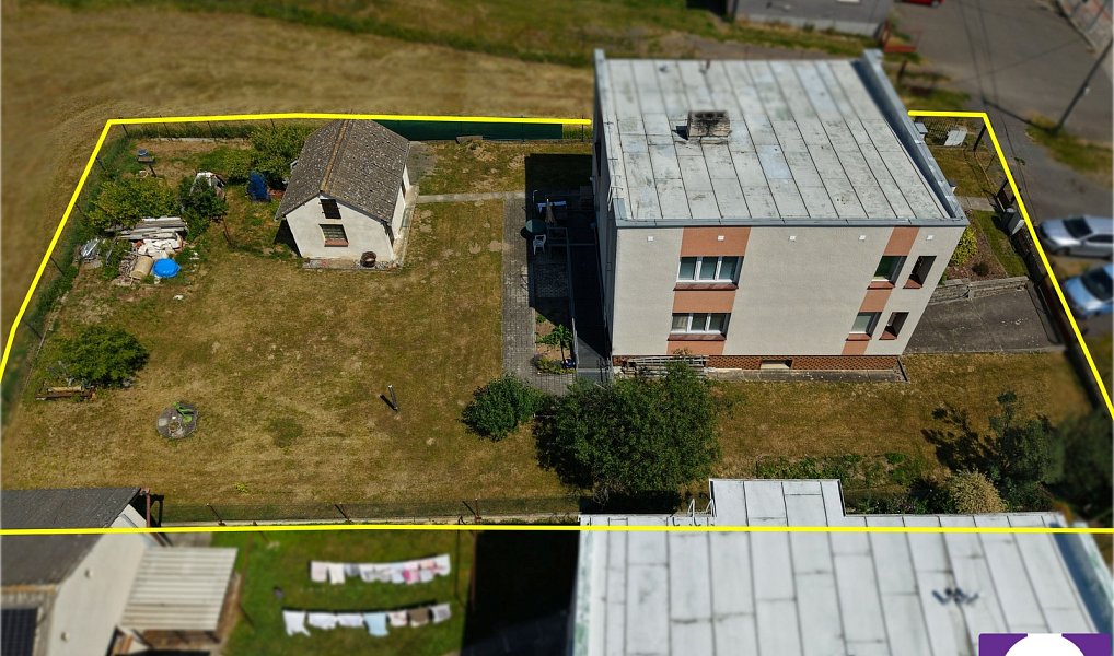 Prodej domu 200 m² s pozemkem 802 m², Klatovy – náhled fotky 2