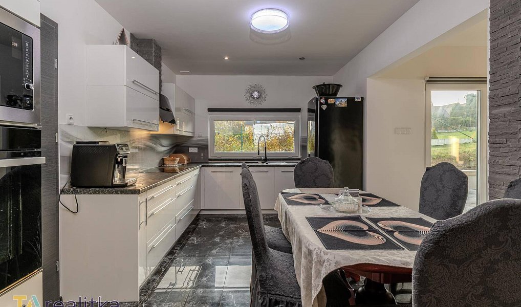 Prodej domu 130 m² s pozemkem 1 649 m², Dětmarovice – náhled fotky 4