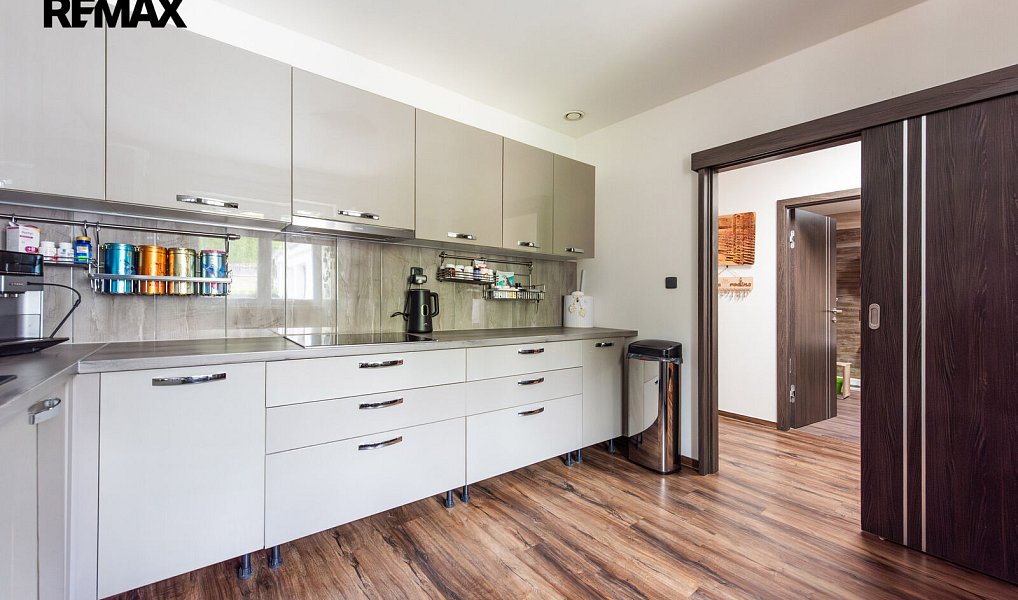 Prodej domu 208 m² s pozemkem 592 m², Brno – náhled fotky 3