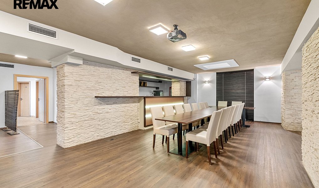 Prodej restaurace 489 m², Plzeň – náhled fotky 54