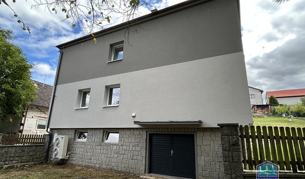 Prodej domu 192 m² s pozemkem 1 098 m², Trnová – náhled fotky 24
