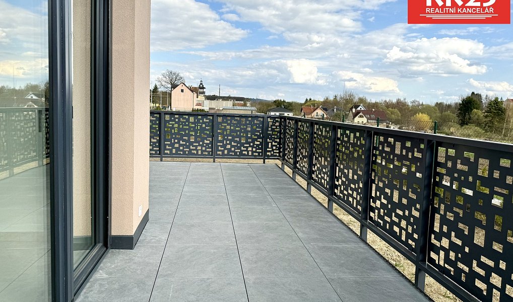 Prodej domu 200 m² s pozemkem 497 m², Velká Hleďsebe – náhled fotky 32