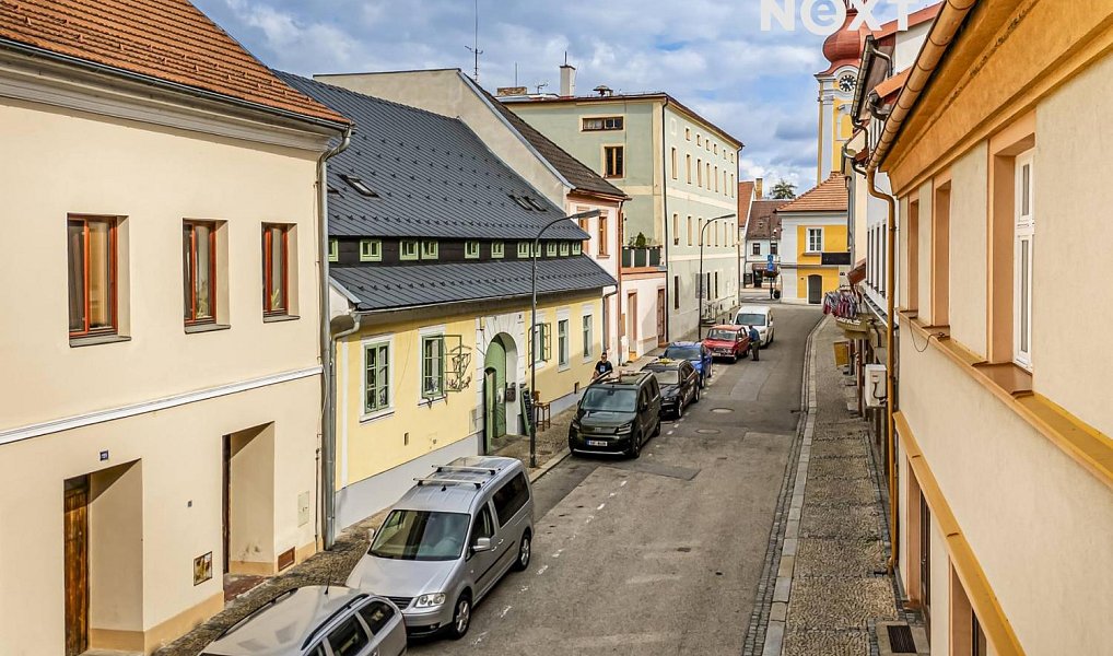 Prodej domu 265 m² s pozemkem 213 m², Kaplice – náhled fotky 6