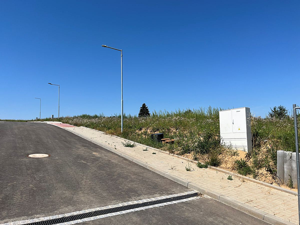 Prodej stavebního pozemku 1 000 m²