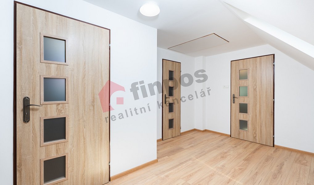 Prodej domu 158 m² s pozemkem 642 m², Načeradec – náhled fotky 23