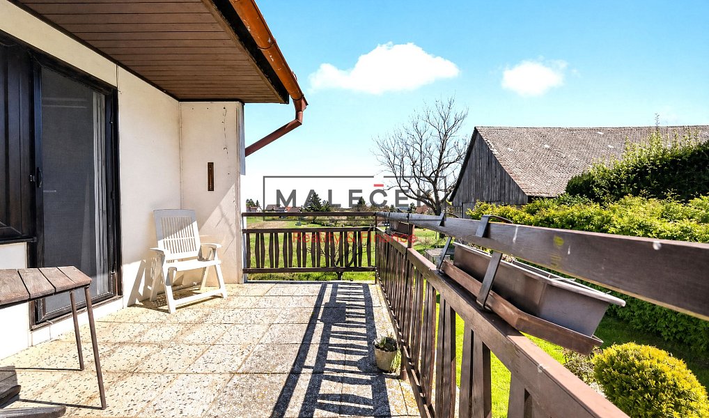 Prodej domu 126 m² s pozemkem 598 m², Bratronice – náhled fotky 10