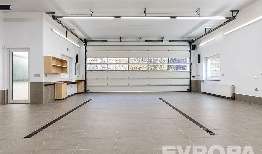 Pronájem výrobních prostor 200 m², Nová Paka – náhled fotky 6
