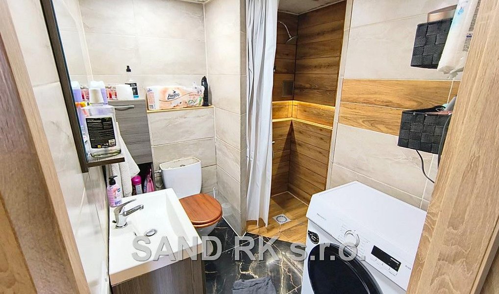 Prodej domu 170 m² s pozemkem 747 m², Chodov – náhled fotky 3
