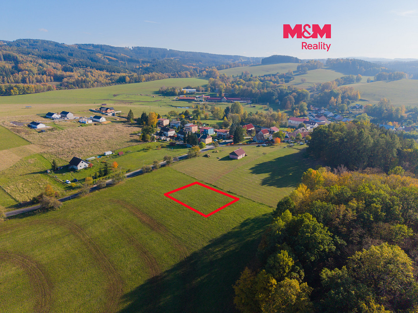Prodej stavebního pozemku 1 000 m²
