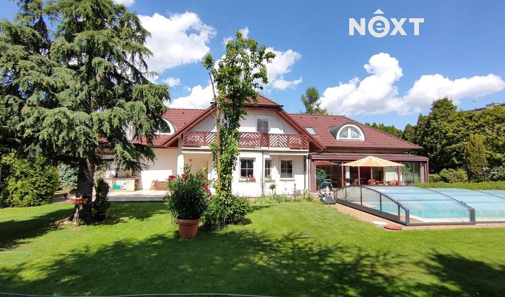 Prodej domu 420 m² s pozemkem 1 542 m², Praha – náhled fotky 11