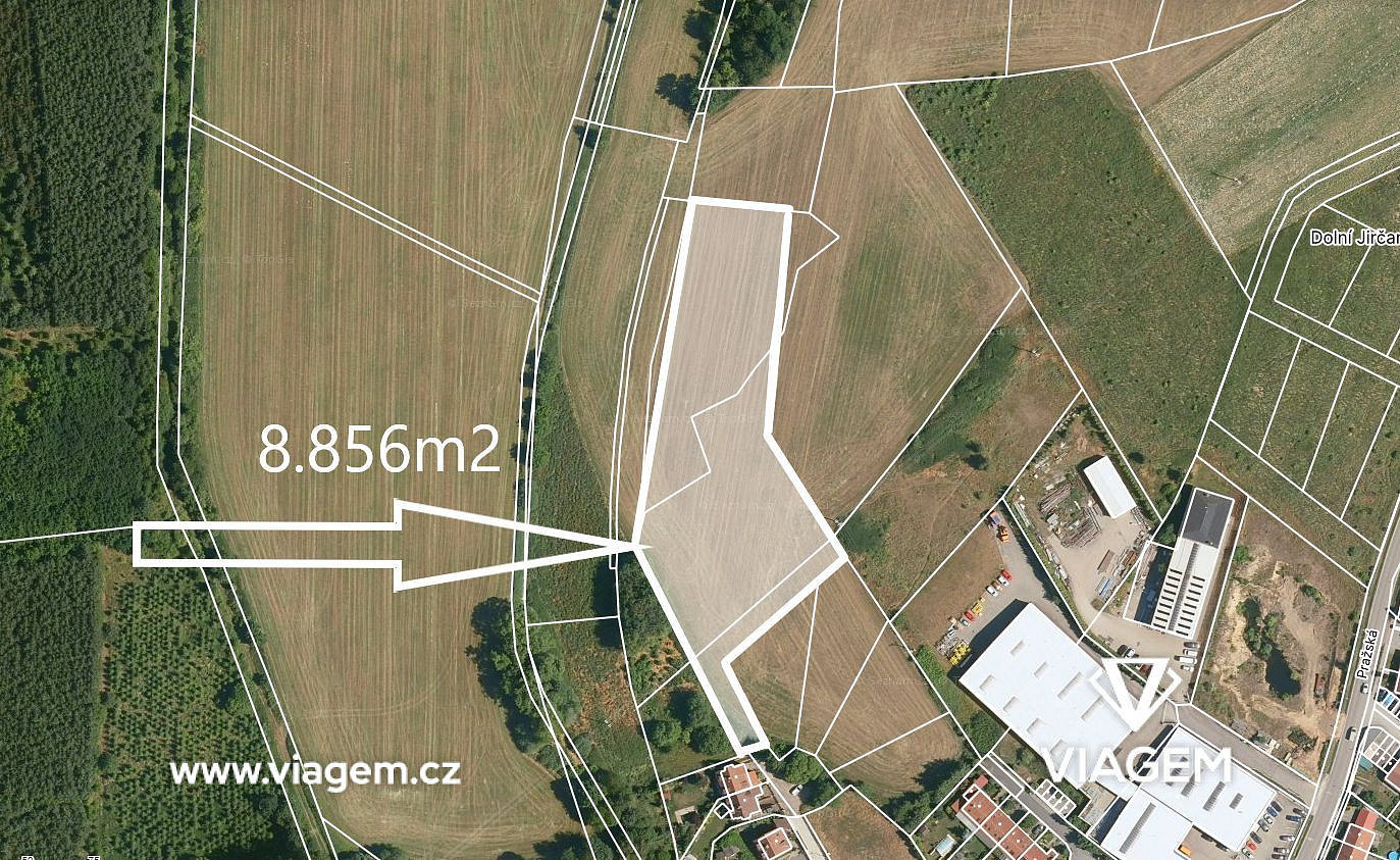 Prodej pole 2 214 m²