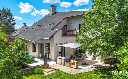 Prodej domu 408 m² s pozemkem 904 m², Broncova, Řevnice, okres Praha-západ