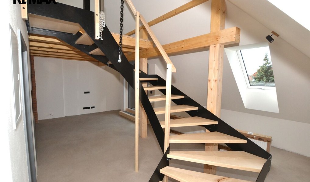 Pronájem bytu atypického 73 m², Plzeň – náhled fotky 3