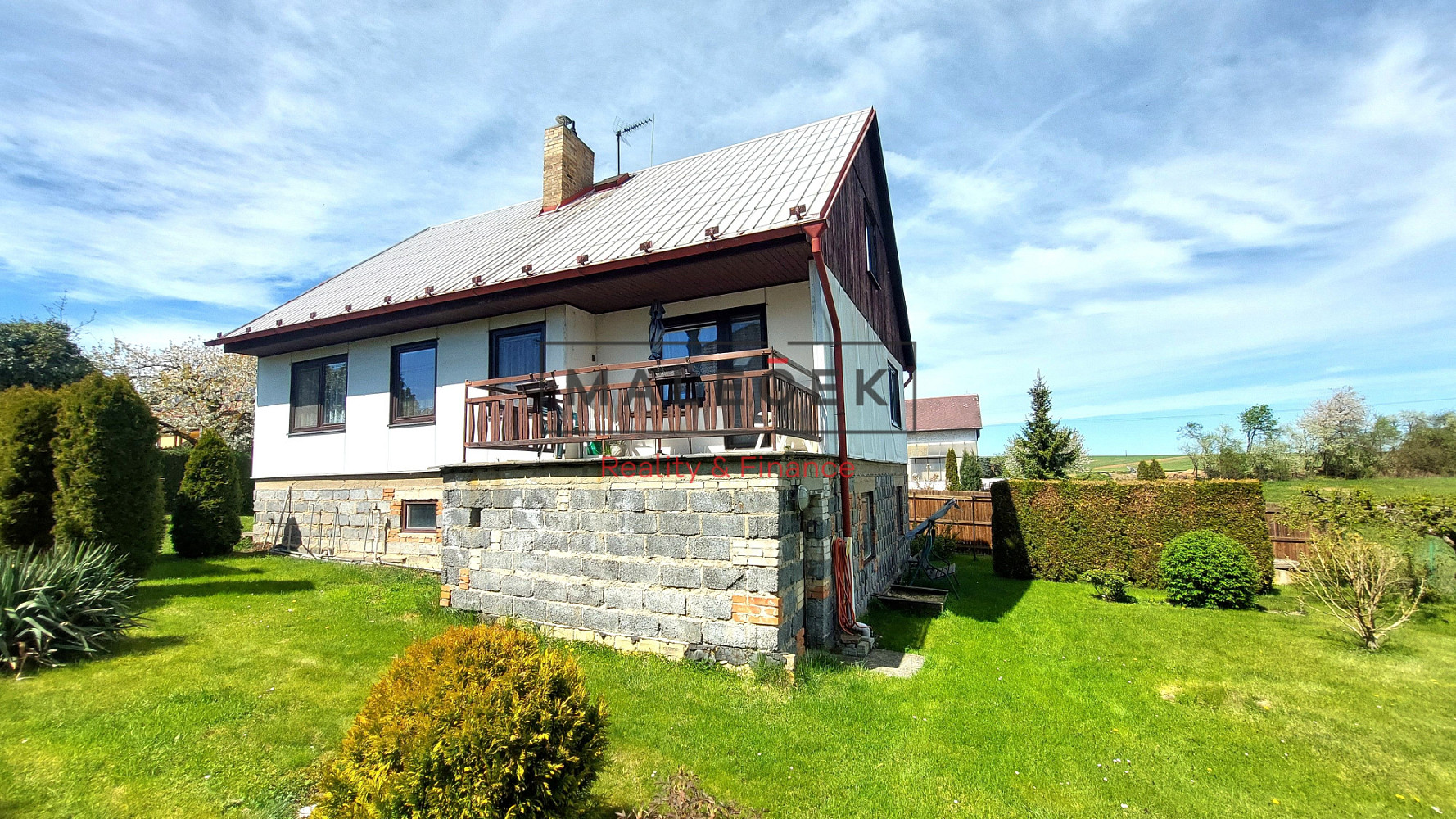 Prodej domu 126 m² s pozemkem 598 m²