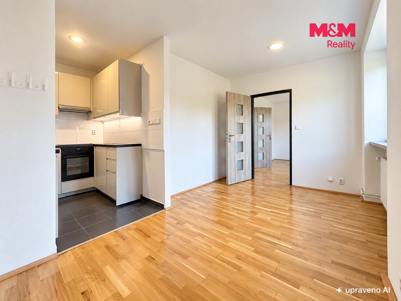 Pronájem bytu 2+1 63 m² – fotografie 4