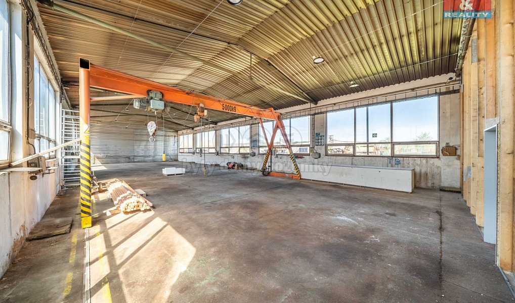 Pronájem skladovacích prostor 346 m², Osek – náhled fotky 10