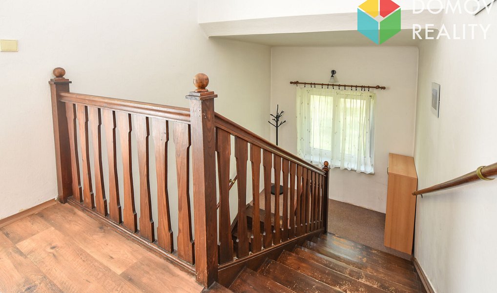 Prodej domu 220 m² s pozemkem 831 m², Beroun – náhled fotky 19
