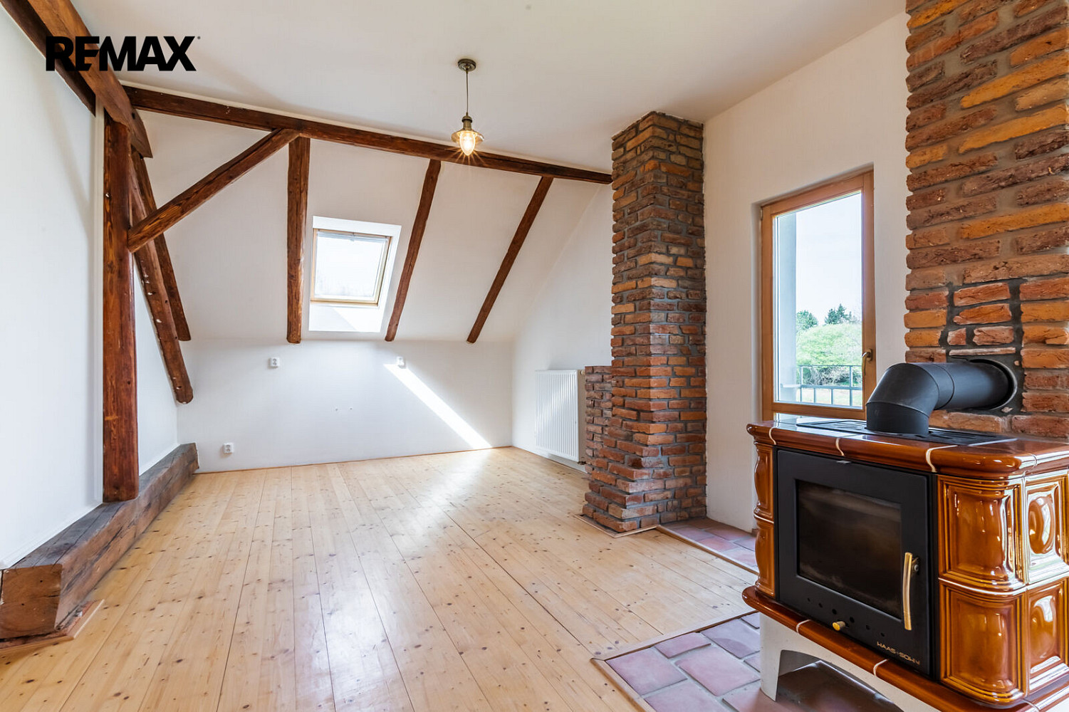 Prodej obchodních prostor 403 m² – fotografie 3