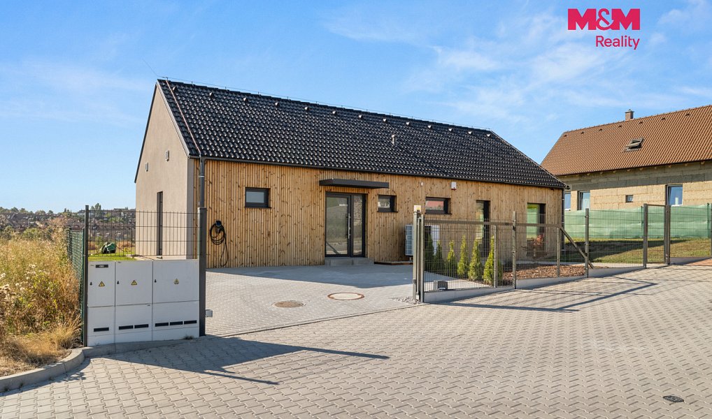Prodej domu 112 m² s pozemkem 886 m², Velké Přílepy – náhled fotky 2