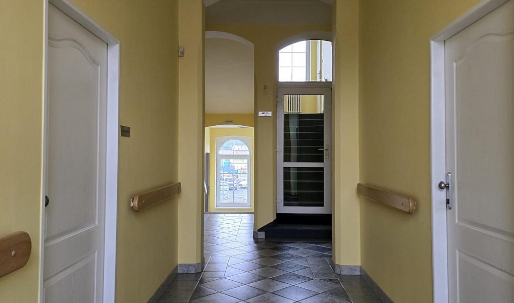 Pronájem kanceláře 140 m², Bílina – náhled fotky 4