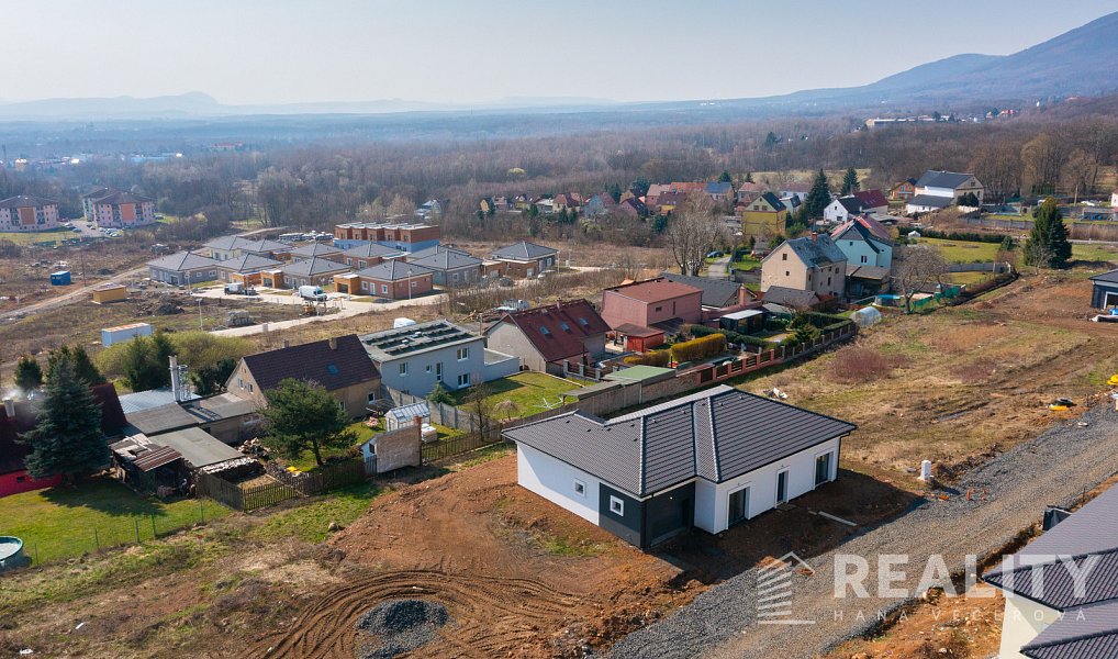 Prodej domu 158 m² s pozemkem 723 m², Košťany – náhled fotky 12