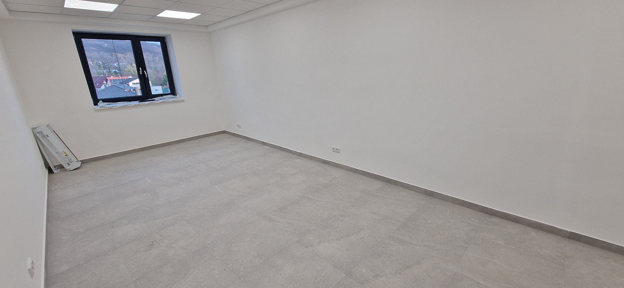 Pronájem kanceláře 26 m² – fotografie 2