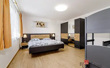 Prodej domu 250 m² s pozemkem 766 m², Raťkov, Karolinka, okres Vsetín