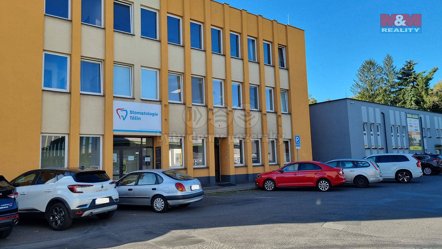 Pronájem obchodních prostor 203 m²