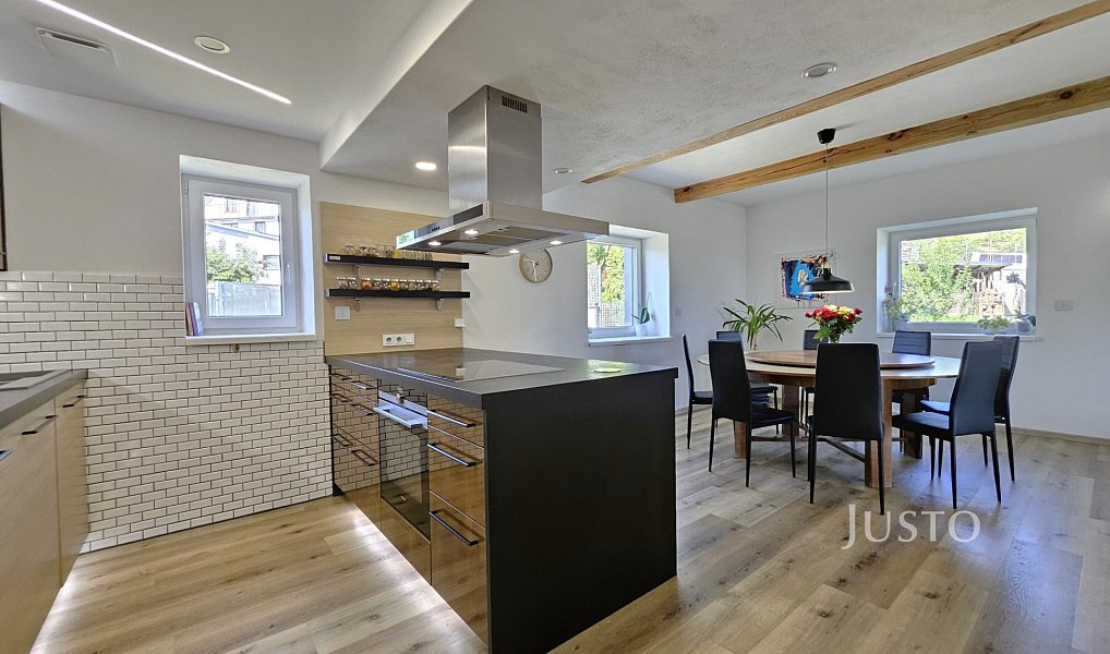 Prodej domu 276 m² s pozemkem 1 398 m², Písek – náhled fotky 18