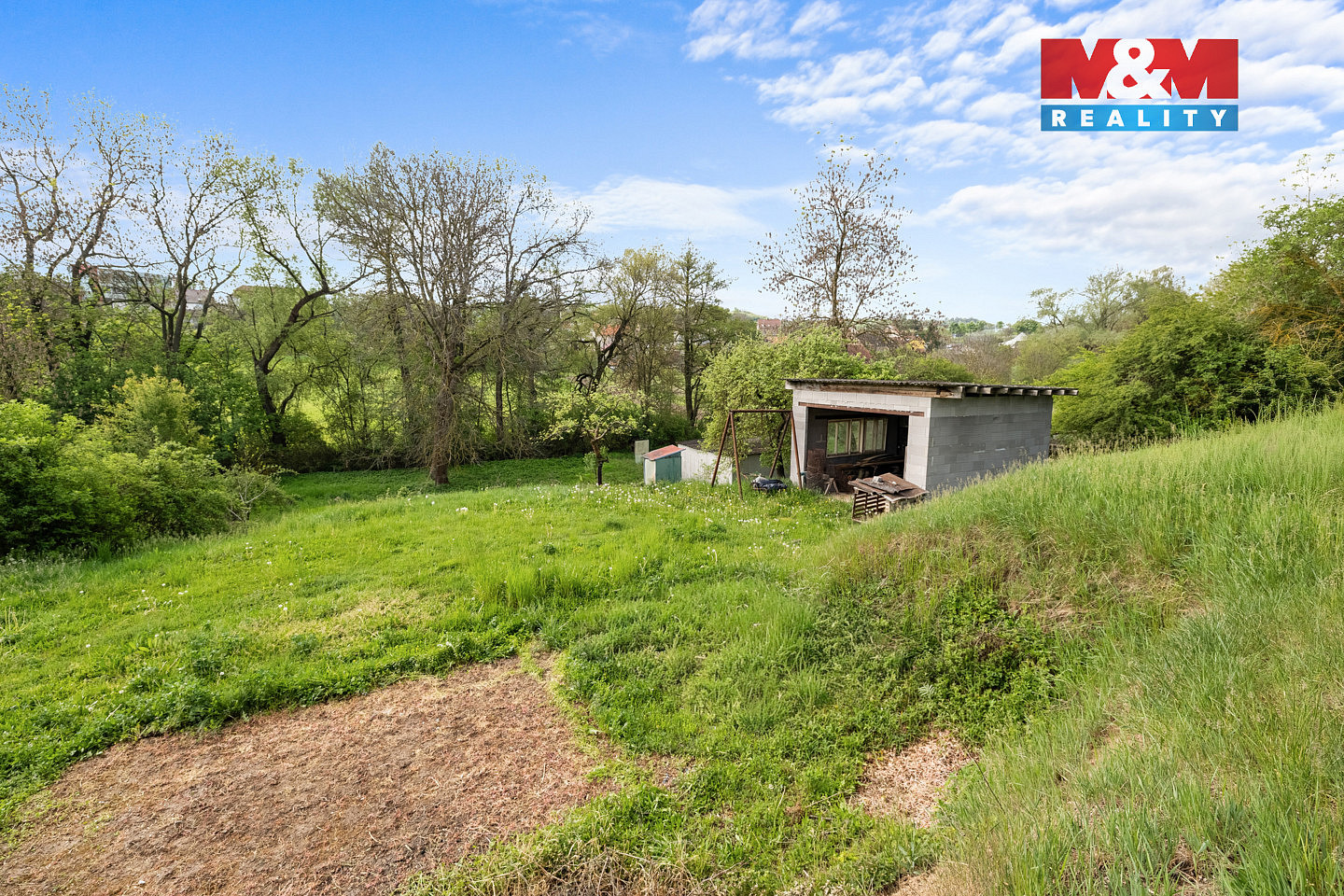 Prodej stavebního pozemku 709 m² – fotografie 4