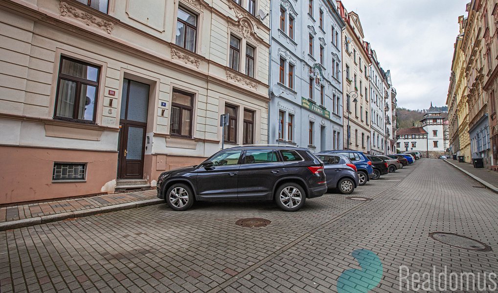 Prodej bytu 2+1 75 m², Karlovy Vary – náhled fotky 17