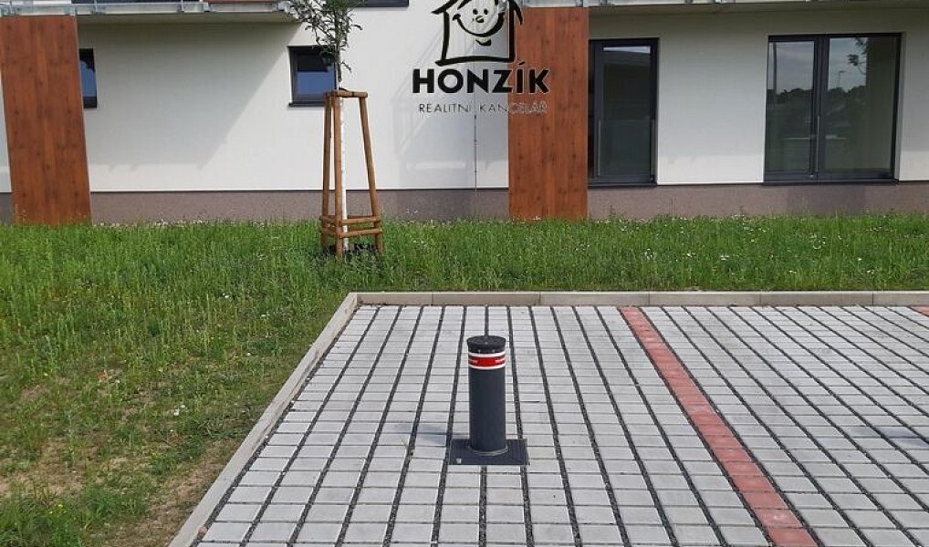 Garážové stání, Stará Boleslav, Všetatská, Brandýs nad Labem-Stará Boleslav – náhled fotky 3