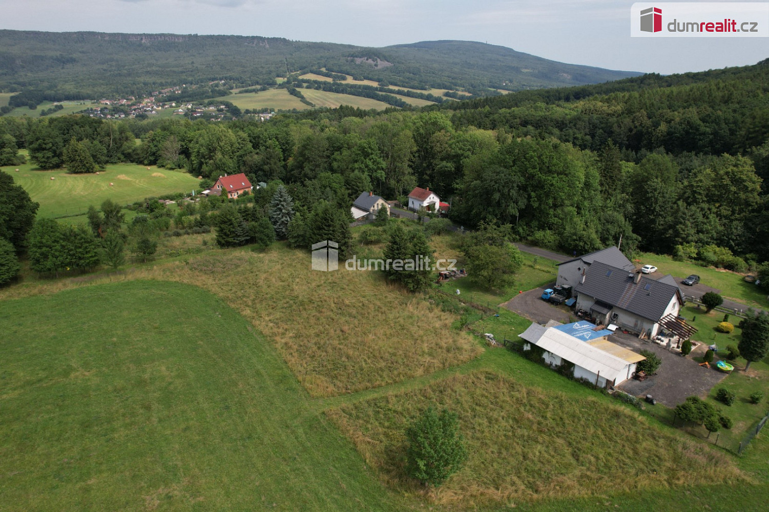 Prodej stavebního pozemku 4 227 m² — photo 2