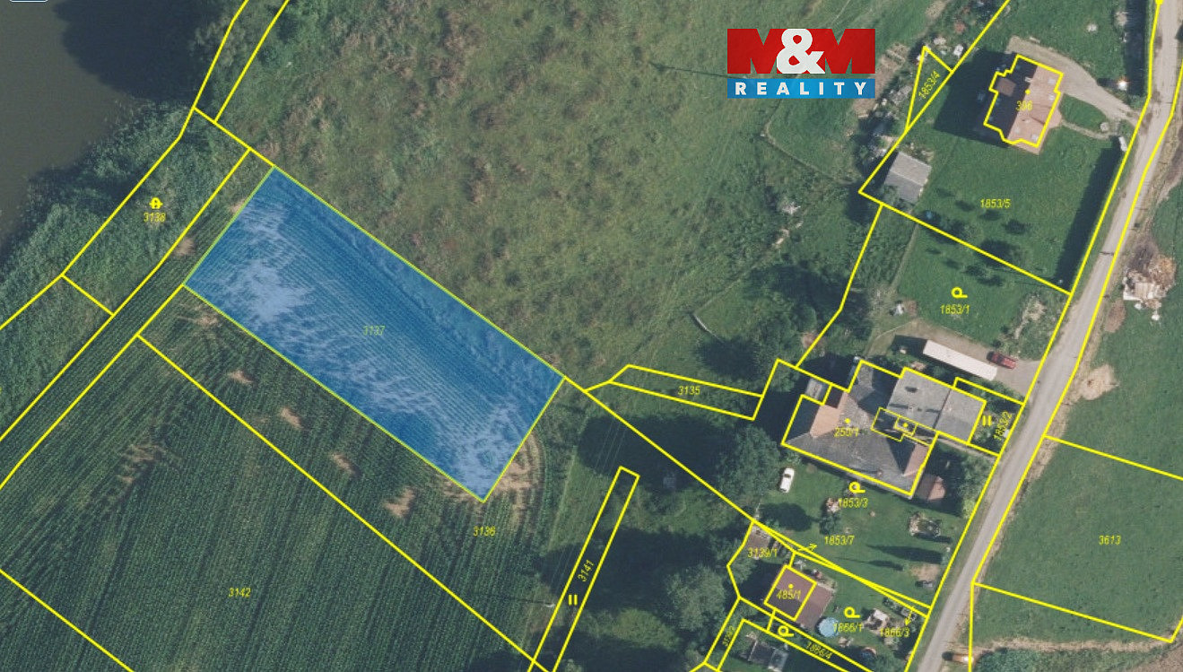 Prodej zahrady 1 877 m²