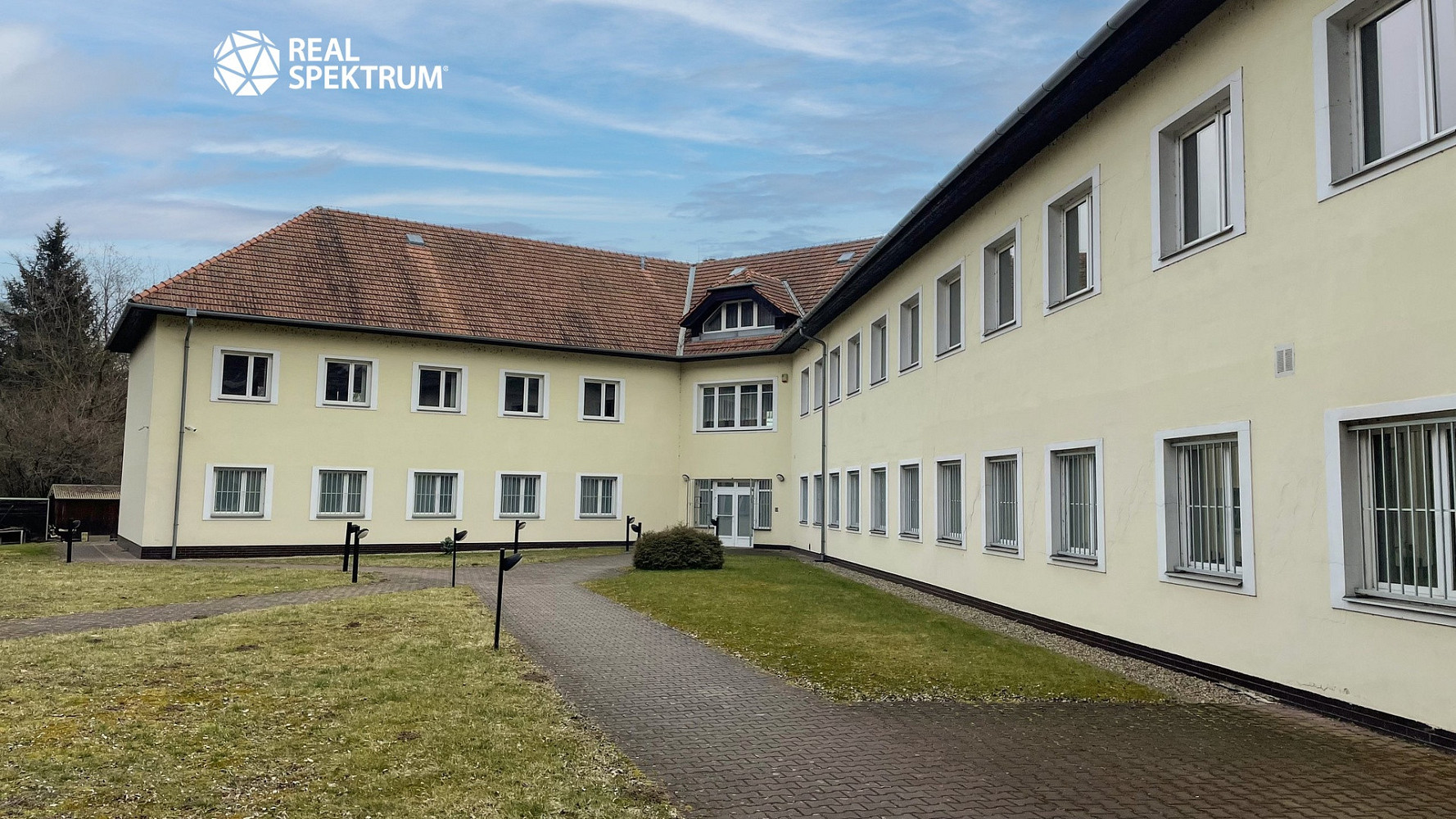 Pronájem kanceláře 1 165 m² rezervováno